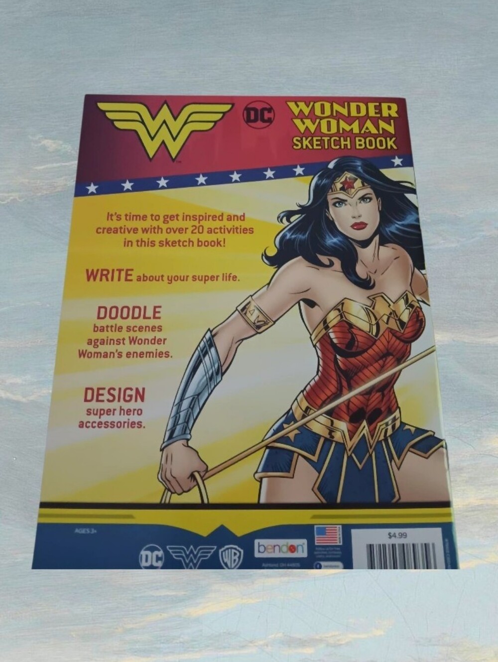 Wonder Woman Sketch Book - Picture 2 of 11
